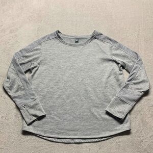 Mountain Hardwear Heather Gray Crew Neck Shirt